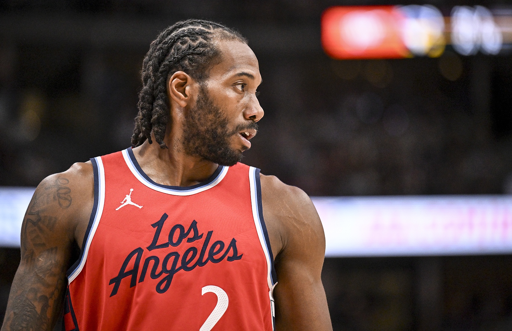 华体会网站-美媒分析快船新赛季前景：莱昂纳德的健康情况和发挥决定球队上限